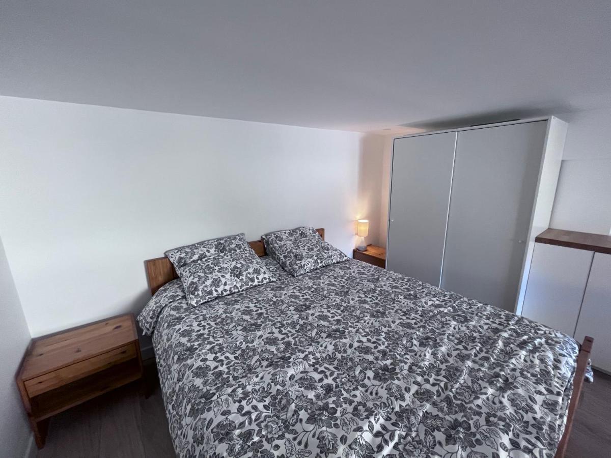 T3 Calme Et Cosy, Idealement Situe Pres Du Chateau Et De La Gare, Dans Un Cadre Paisible ランブイエ エクステリア 写真